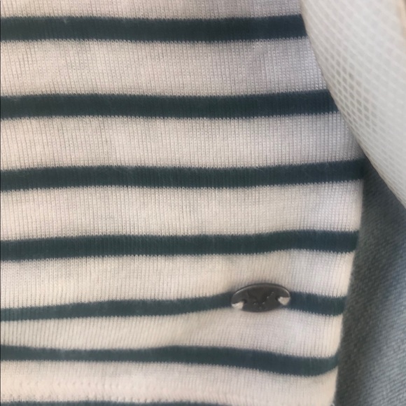 American eagle T-shirt supper soft med - Picture 3 of 4